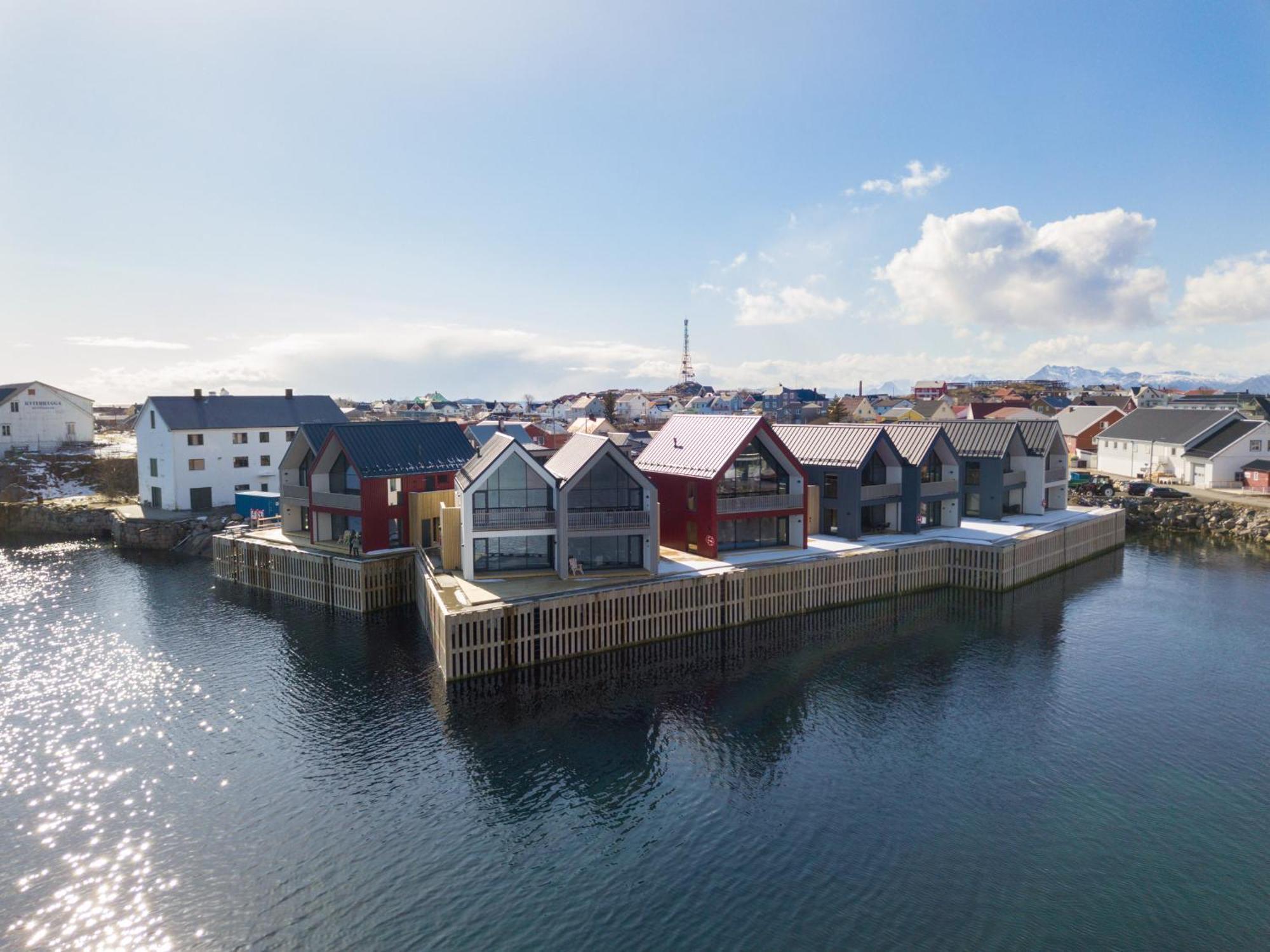 Cornerview Apartment Henningsvær Exteriör bild